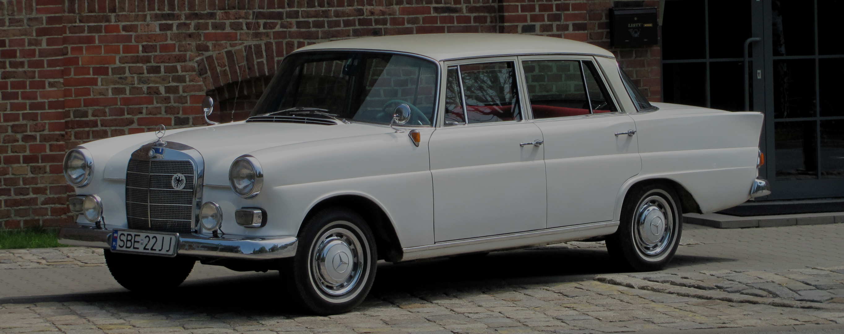 samochody do ślubu - mercedes